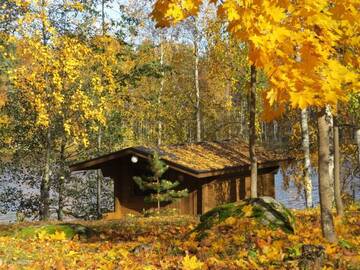 Фото номера Коттедж с общей ванной комнатой (для 2 взрослых) Кемпинги Heinola Camping Heinäsaari г. Хейнола 5